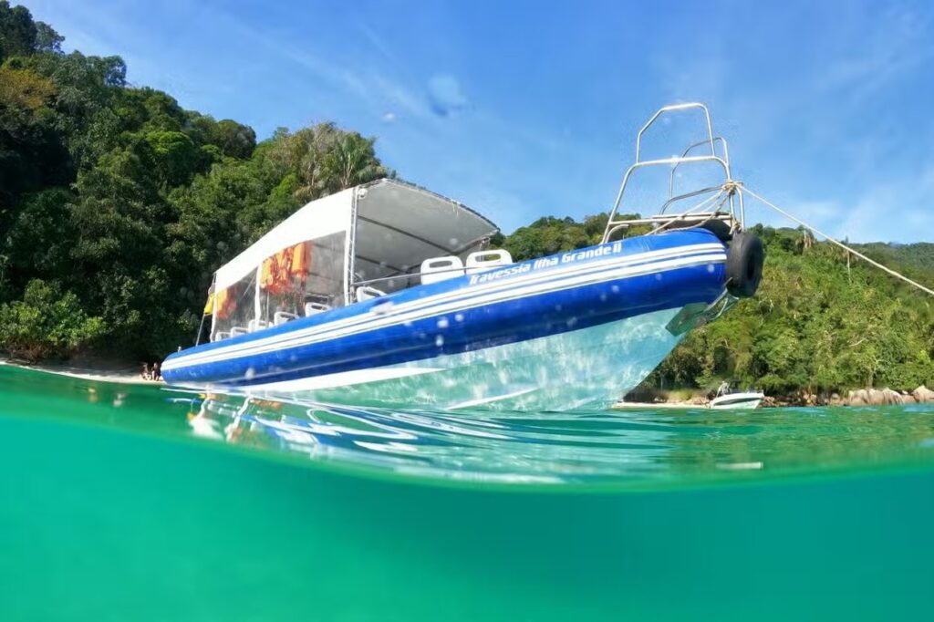 Transfer Río de Janeiro ⇆ Vila do Abraão, Ilha Grande
